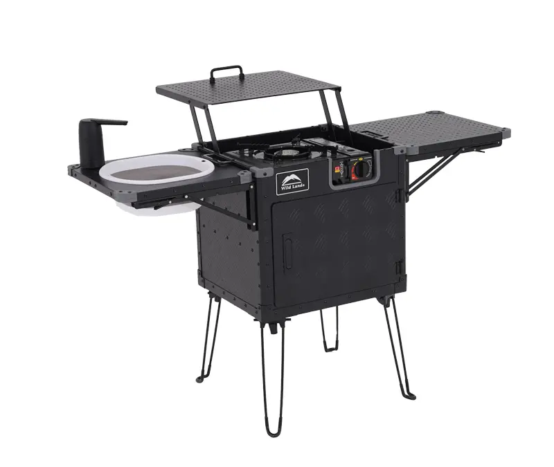 Integrated Outdoor Kitchen